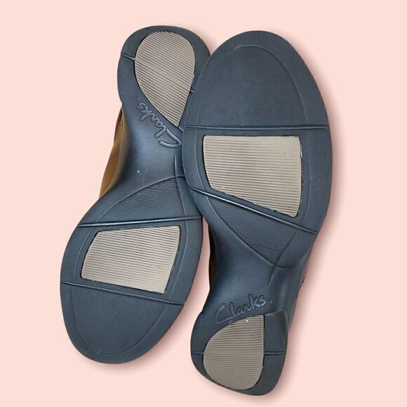 Clarks Leather Slip-On Loafer  - Picture 5 of 7